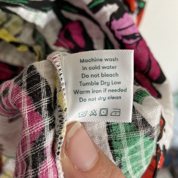 ROBERTA Roller Rabbit Womens Top Size XL Lucy Jorales Iris Floral Print - Picture 4 of 5